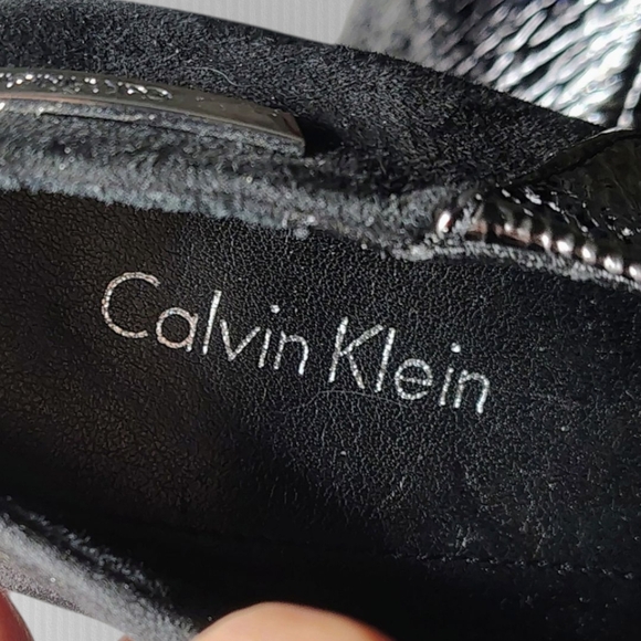 Calvin Klein Women's Size 5 Black Ankle Booties with Sleek Pointed Toe - Picture 5 of 9